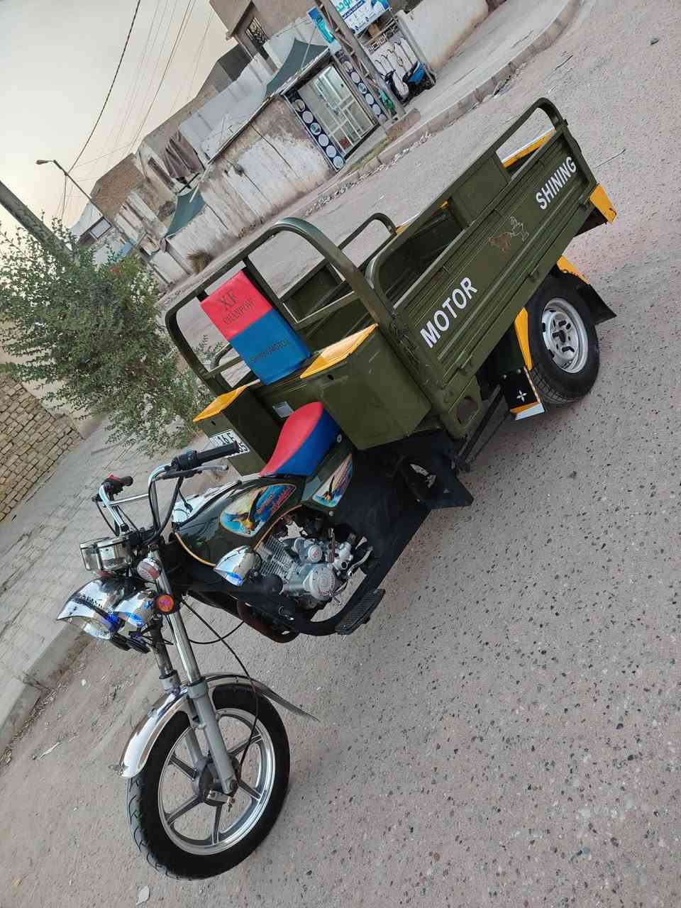 سلام عليكم ستوته للبيع جمره نثية باب اول موديل 2021 وبيهه محرك 2023 الستوته رقم او سنويه انكليزي شرط التحويل سنويه نافذيه لغايه 2030 مكفوله كفاله عامه شاصي وركبه مكفولات بديهه مكفول لاكص ولالحيم ولامعجون فقط مصبوغ صبغ عام حراري أصلي للجماليه تخم كهربايت كله شغال تخم تاير جوبلس جديد ورك عالي مامدكوك دبلات امامي شغال تخم دبلات جواهه اكسن ومحرك مكفولات كفاله عامه سدر جديد تانكي جديد ستوته نكره سلف ومال جنيان مكانهه الديوانية مكلف بنشر خاص ماجاوب ***********
