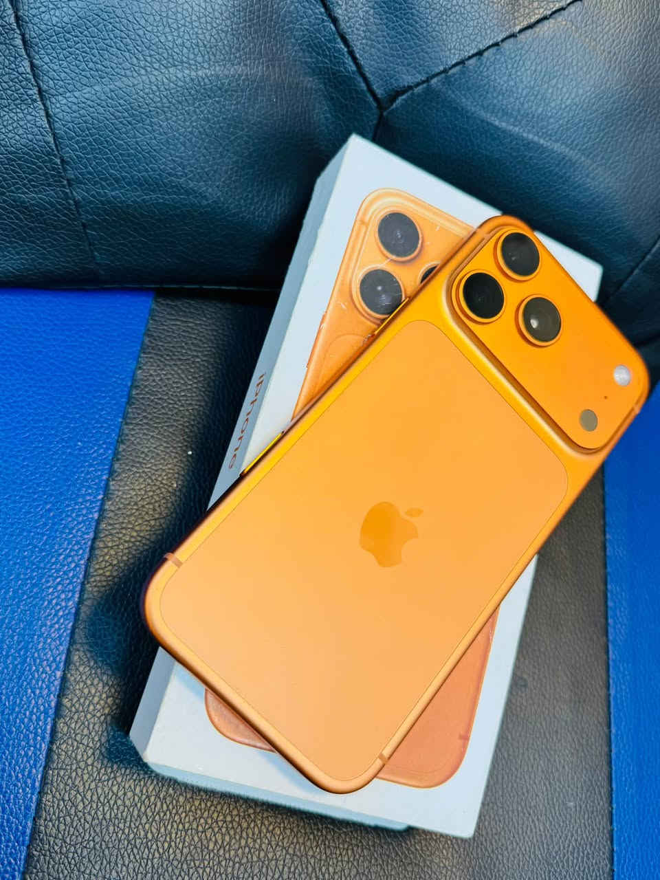 أيفون 17 برر ماكس🧡
ذاكرة 256 / بطارية 100%🔋
الجهاز عربي شرق اوسط / مبدل كامرة تفصيخ فقط✅
للعلم الجهاز راحع وتر‼️
كامل ملحقات / كلة شغال فيس ايدي شغال✨
مكاني زيونة شارع الربيعي / سعرة 1550🔒💸
هـ : *********** متواجد واتساب كذلك
