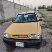 سايبة موديل 2012السيارة كير مكينة خير من الله بيه صبغ باب السايق وجامل...