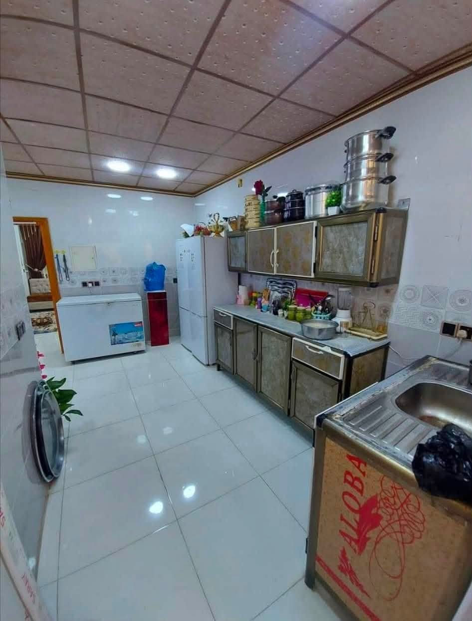 مساحه 170 متر طابو صرف  البيت حلو وجديد موقعه بعقوبة الجديده العزات كامل خدمات
للاستفسار ***********
