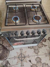 طباخ مصري • شغال • على الفحص