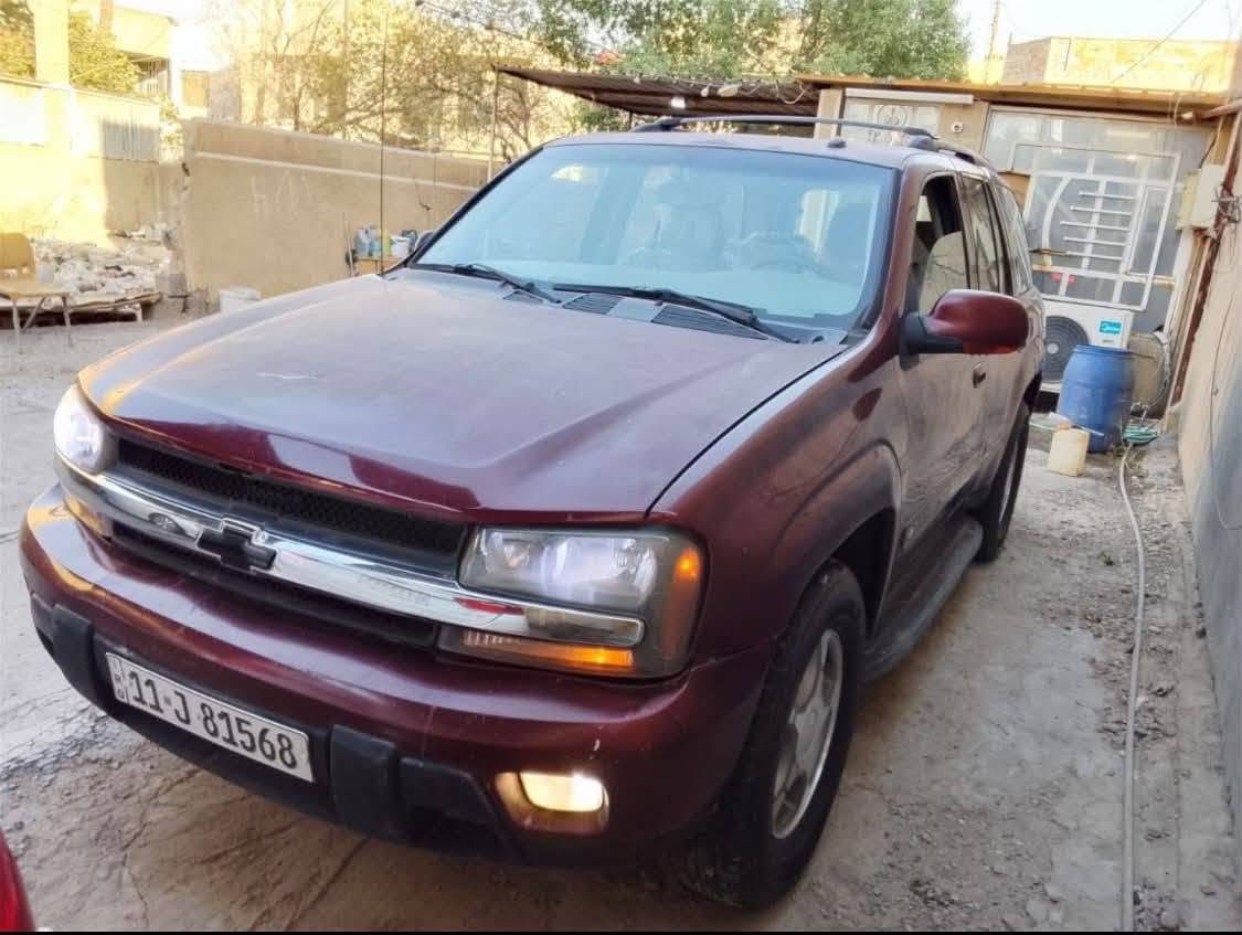 السلام عليكم  للبيع او مراوس 
بلايزر 2006 رقم بغداد بسمي تحويل صبغ حزام
كير جديد تبريد حدادي
مكاني كربلاء  السعر 75
***********
