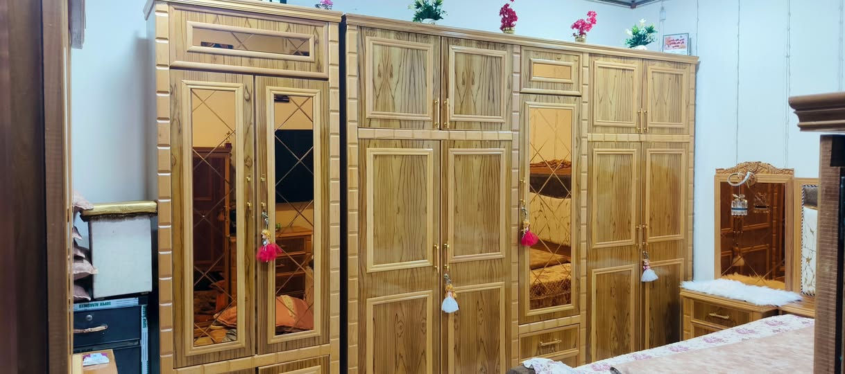 غرفة نوم • أثاث • للبيع