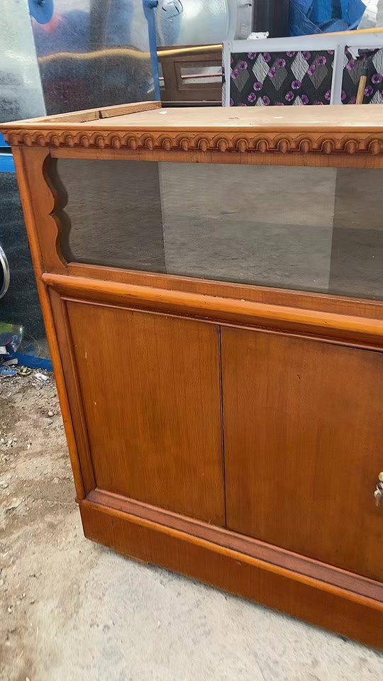 أثاث الجنابي • معرض