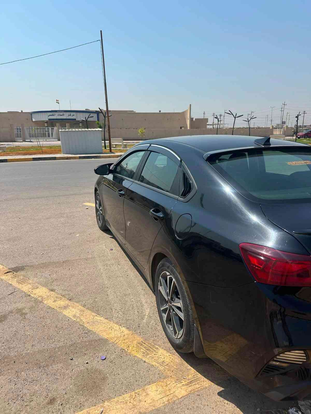 سلام عليكم بيع فقط 
فورتي 2024  وارد أمريكي 
مواصفات نص فول 
2000 دوش 
فحص مؤقت بغداد
سونار موجود 
مكاني واسط صويره 
سعر 127 ورقه 
***********
