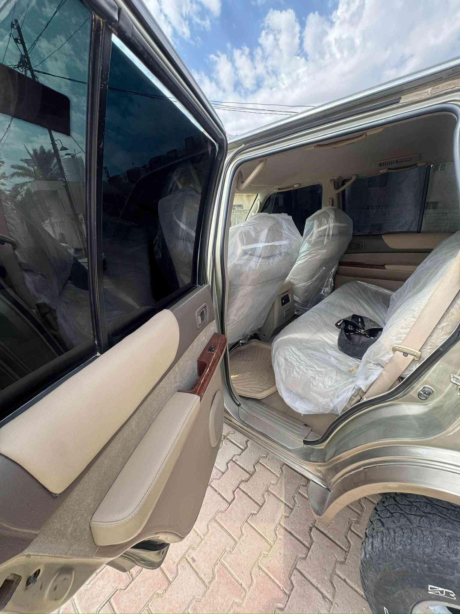 باترول سوبر سفاري • ٢٠٠٢ • داخلية جديدة