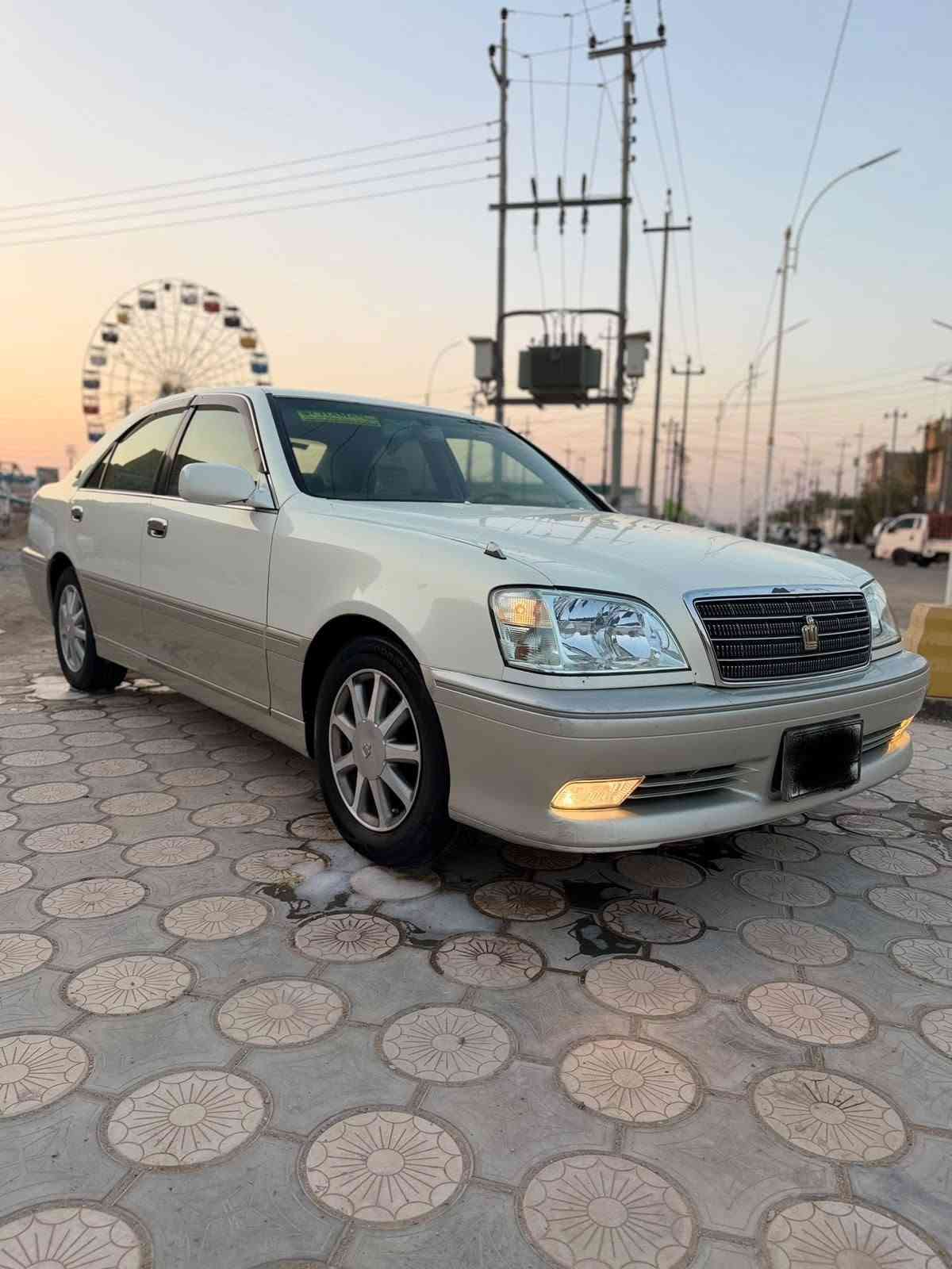 السلام عليكم جنون للبيع موديل 2003 كرستال دكمتين برده خلفيه خضراويه السياره دواخل بيجي  السياره مكينه وكير دي فور الجبير بعدها بلضمان صار خمسه ايام من شديتها حداديه خلي امامي توني مسويها تبريد ثلج تخم تاير جديد رقم بصره تحويل مباشر باسم المشتري السعر 140 $ مكان السياره ذي قار رقم الهاتف ***********
