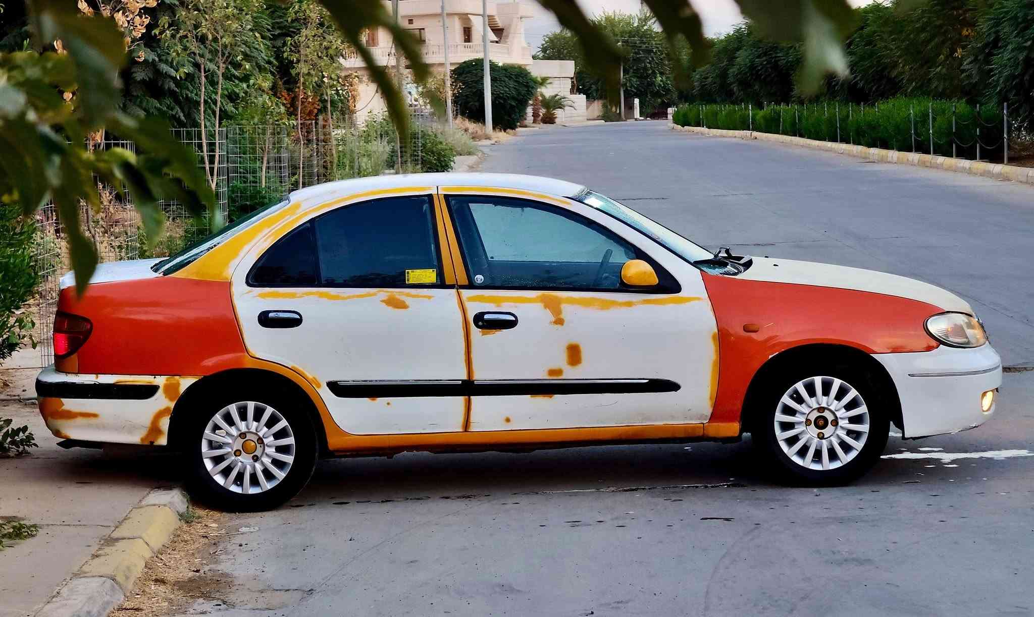 نیسان سەنی مۆدێل 2001  سەدامی ئەصڵی
سێ پارچەی هەولێر ئاڕمەکەی ون بوەو پاکانەی  ونبونیشی بۆکراوە ..ئەوەلیات بەشەرت غرامەی بەشەرت هەموشتێکی بەشەرت سەنەوی ئەسڵی بەغدادیشی لەگەڵە .. 

پێشی کەپسە داعمی نیە بەڵام قرجێکی بجوکی دوای هەیە 
تەبرید سارد گەرمی لەسەر سویج گێڕ و مەکینەی بەشەرتی 10فیتەر تەقەوڕەقی نیە 4تایەو ویلی شازو سفری لەسەرە

ئەگەر کاسبیت ئەم سەیارە لەخۆت مەکە زۆر پاکە👌

نرخ..، 59مەجالێکی برایانە
شوێن..، سەیدسادق
ژم..،  ***********

گۆڕینەوەش ئەکەم بەشتێک بەدڵم بێت..🥰
