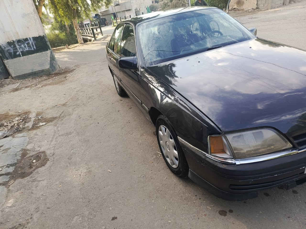 السلام عليكم اميكا مديل 1992 رقم نكليزي بسمي سنويه 2031 السيارة جاهزة من كلشي حدادية صدر مكينة 2000 لا تنقيص لا تبخير تخم تاير جاهزة تراي وين يعجبك تفيد الجناي مكان بعقوبة السعر 32 بي مجال حك الجية  ***********
