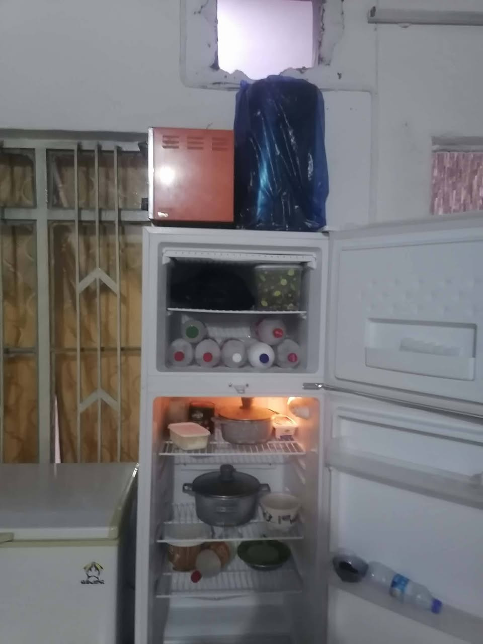 ثلاجة مستعملة • نظيفة • بدون خلل