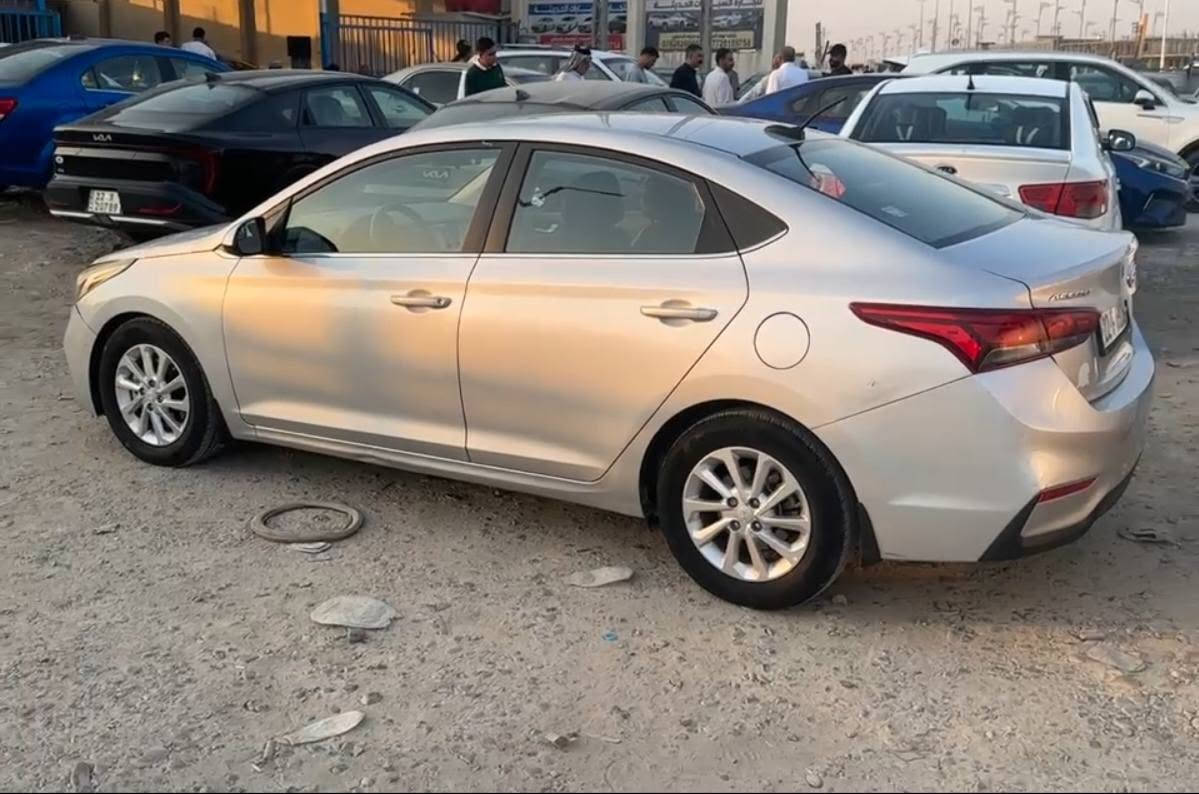 للبيع اكسنت موديل 2020 لون سلفر وارد امريكي حادثها بارد فقط بالبنيد بدون ايرباك و بالعراق صاير بيها شخط بين الباب و الجاملغ و انصبغ رقم أربيل
للبيع اكسنت موديل 2020 لون سلفر وارد امريكي حادثها بارد فقط بالبنيد بدون ايرباك و بالعراق صاير بيها شخط بين الباب و الجاملغ و انصبغ رقم أربيل
 السيارة مكانها واسط  ( السعر 115) 
***********
***********
