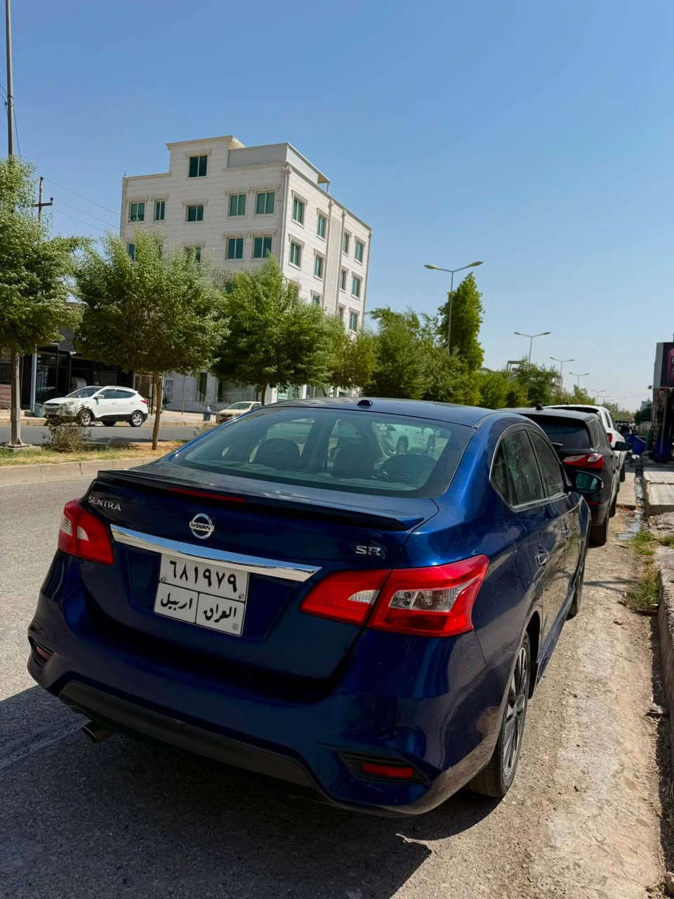 بسم الله الرحمن الرحيم 

نيسان سينترا موديل ٢٠١٩
مواصفات SR بدون فتحة
٢١١ الف ماشي 
حادث بس جاملغ سكن صبخ بدون دواخل بدون ايرباك شرط كلشي مابي شرط تحويل

سعر :١١١ ورقه بي مجال

***********
*********** أربيل, العراق
