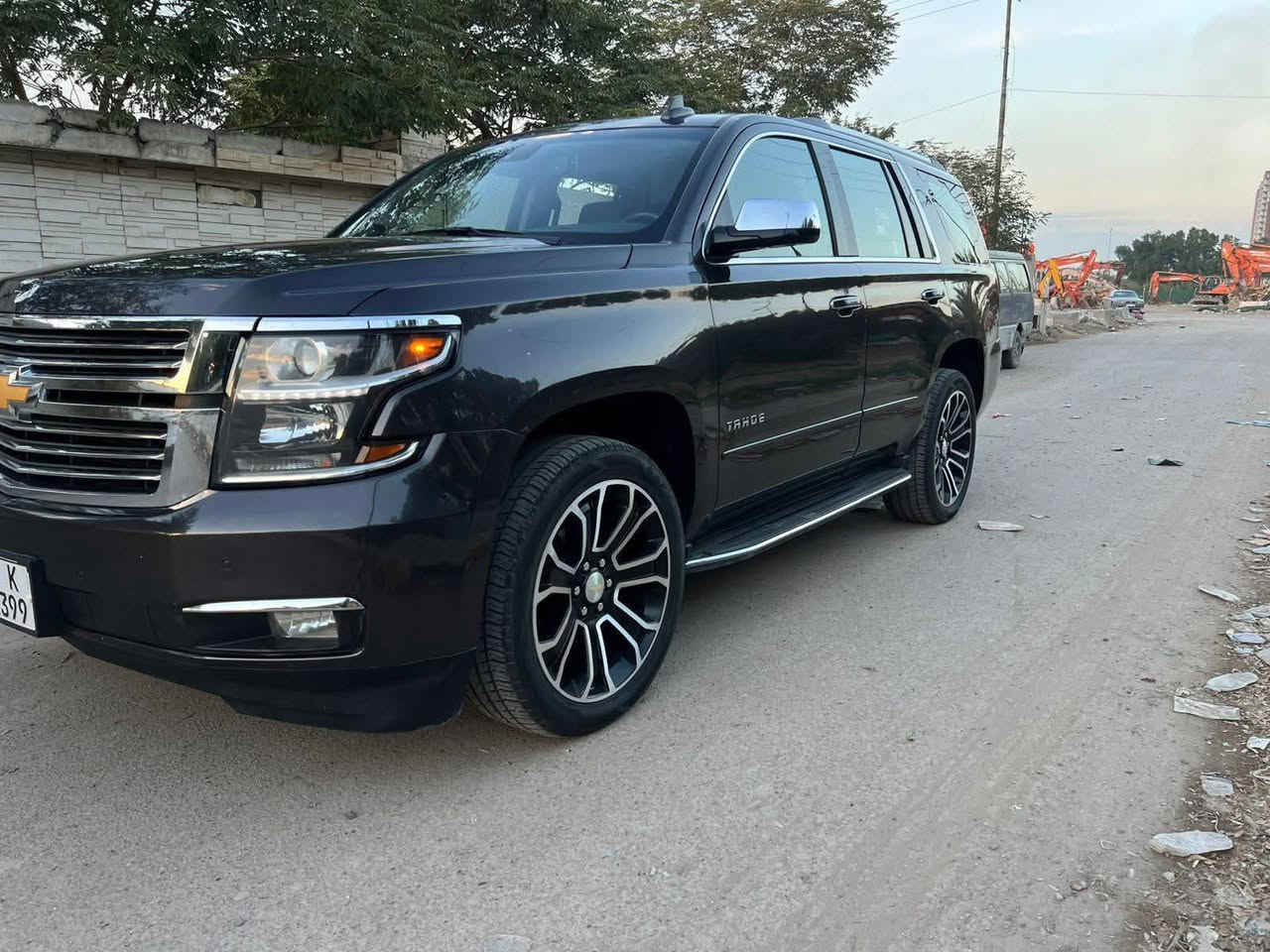 سلام عليكم تاهو ١٨ بريمير فول بيع اومراوس وسعره 290 وبيه مجال
الاستفسار
***********
مكان السياره بغداد العرصات

نص مكتوب في الصور:
- 3 / 10 $11,600 USD
- 4 / 10 1:1 $11,600 USD
- 1 / 10
- 1:1
- Final bid
- $11,600 USD
- 2 / 10