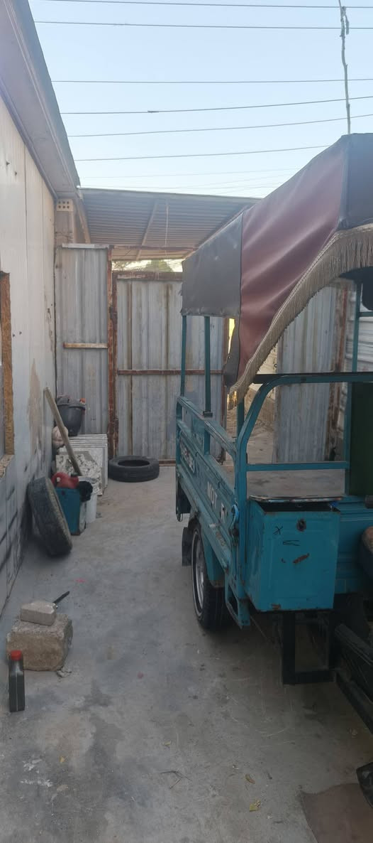 ستوته صقر موديل  2021 نقصها بس كهربائيات كفاله ركبه شاصي محرك اي خياس ما بيها تجي وتشوف سعر مليون و٣٠٠ وبيها مجال بغداد الحسينيه ***********
