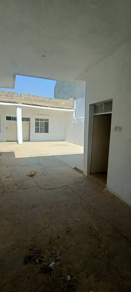 دار للايجار • حي البكر • ٥ غرف