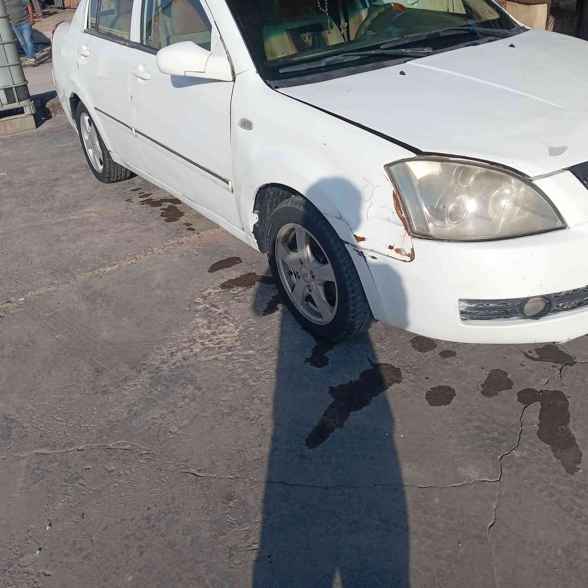 السلام عليكم شيري A5 2010 للبيع السياره تخم تاير جديد تبريد نقص بس غاز كهربائيات كامله محرك وكير بلادي رقم نكليزي بسمي بغداد سنويه منتهيه  السعر ٣٣وبيها مجال *********** متوفر واتساب
