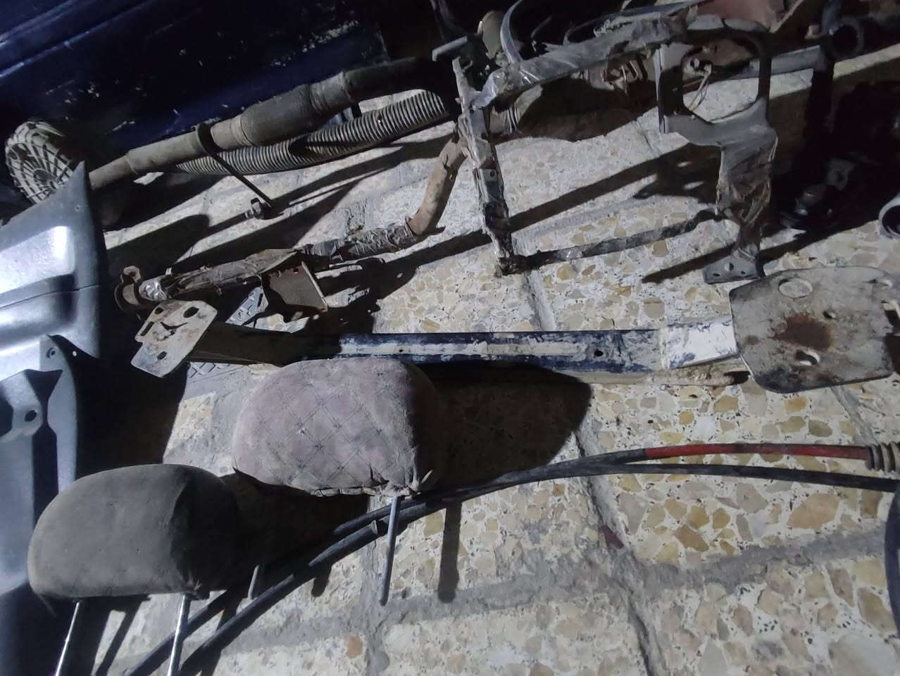 السلام عليكم تفصيل كيا هايس وبريجو وفتون تابع الفيديو للاخير اغراض مناسبه اخوان الاتصال 24 ساعه الاستفسار على الرقم بي واتساب --------***********

