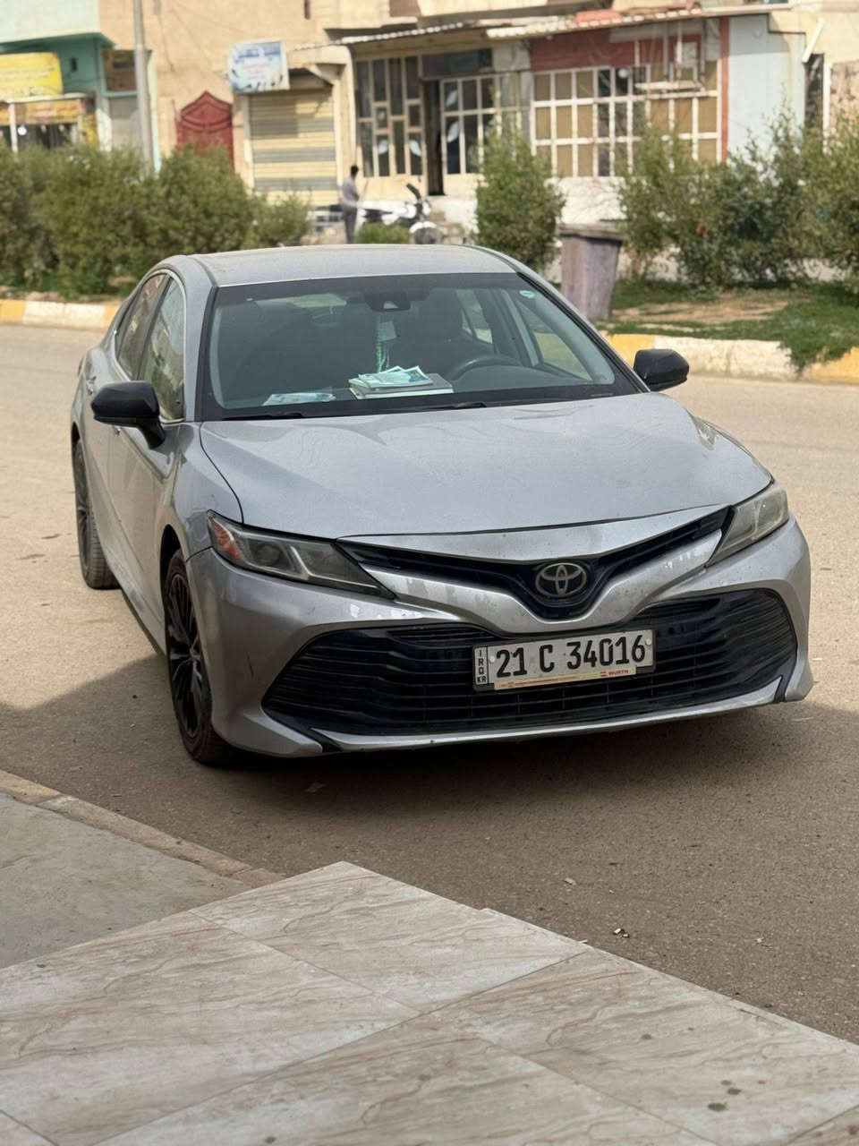 كامري 2019 سياره جاهزه وجديده وخير من الله رقم سليمانيه ماشيه 184 باسمنا تحويل مباشر عنوان ديالى للبيع فقط السعر 180///*********** للبيع فقط
