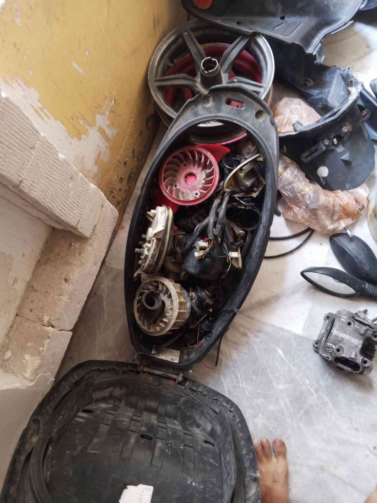 السلام عليكم غراض سكنس عام بركاني بغداد محيور ***********
