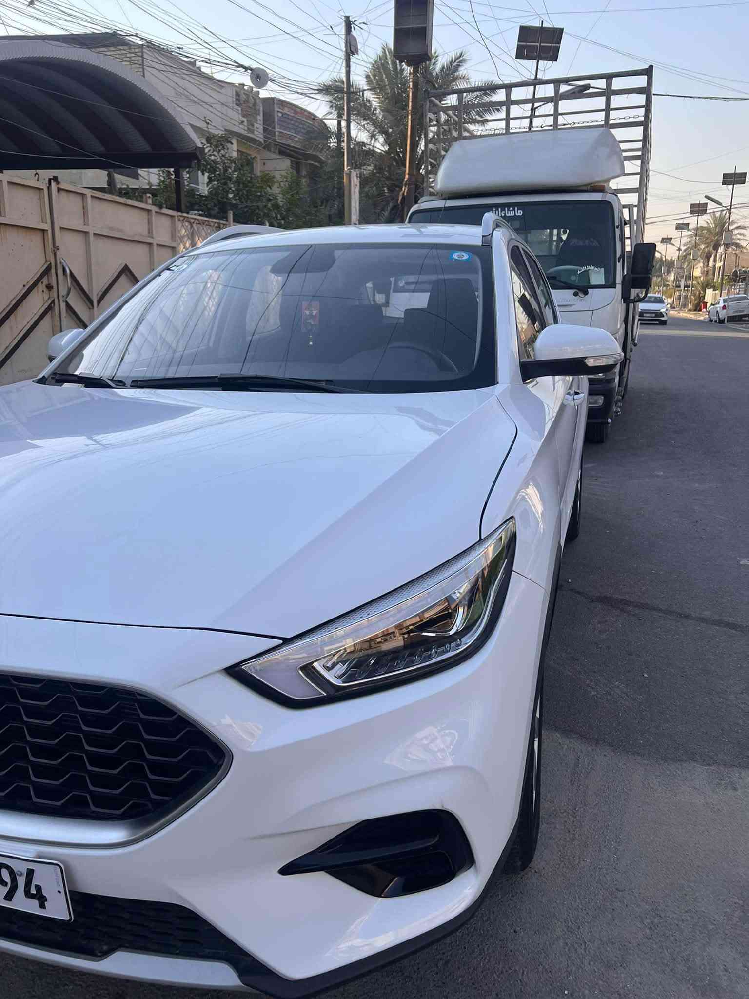 ام جي ZSنص فول مواصفات موديل 2024استلام 2025 رقم بغداد حره تحويل مباشر ماشيه 4الف بعدها بحاله الزيرو محرك وكير مكفولات فقط بيها ملاحظات بارد وصبغ ماشر المكانات السياره معرفه مواصفاتها كأمره شاشه حساسات خلفيه بصمه أبواب وتشغيل  السعر 113$وبيها مجال للمعلومات والتفاصيل الاتصال بلرقم ***********مكان السياره بغداد الغزاليه

نص مكتوب في الصور:
- ZS