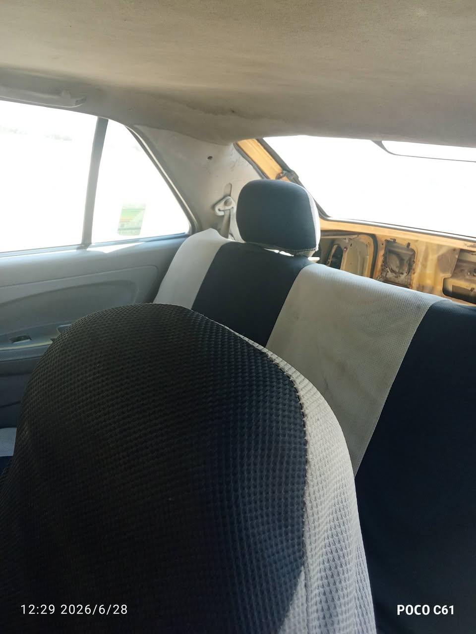سياره شيري كون تكسي موديل11 20 للبيع 
السعر 23$ السيارة السياره بلاديه بس جاملغ أمامي بيهه
ضربة معدله علا البارد ومداوره ثاني يوم رقم هاتف ***********
