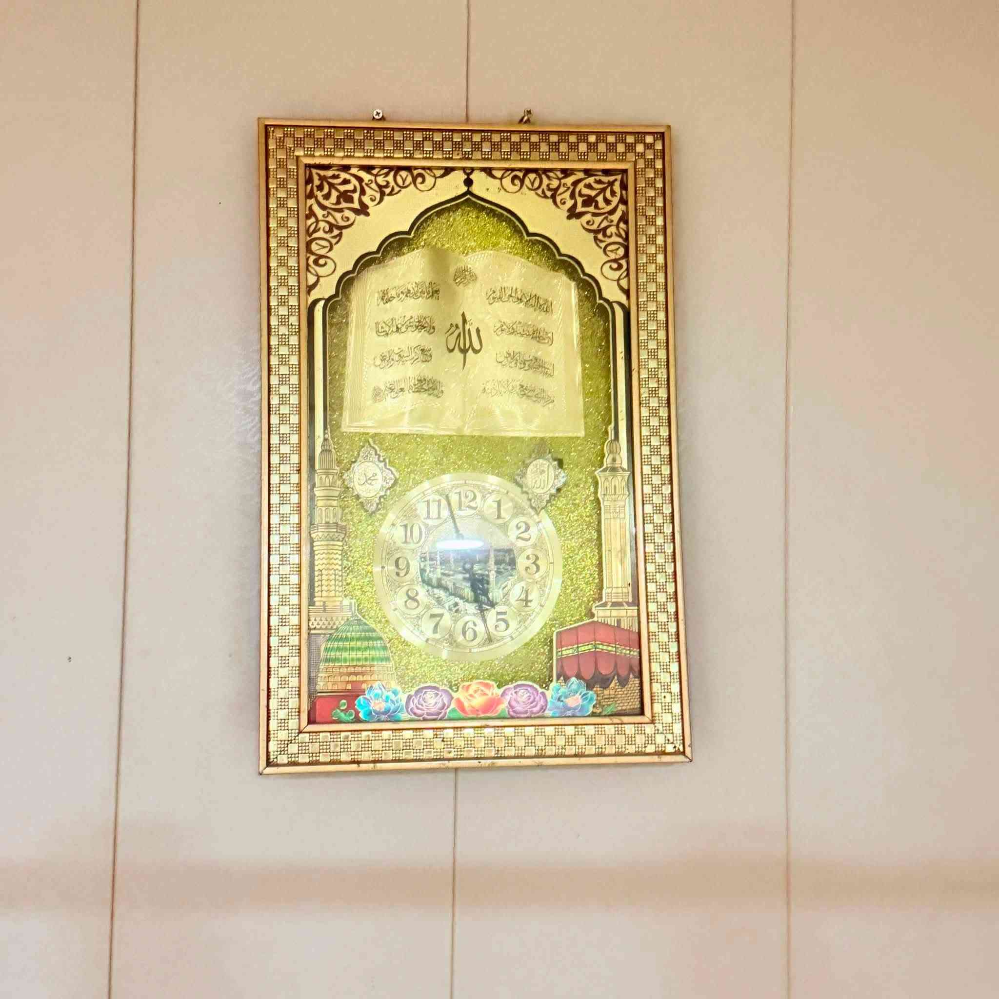 سبالت للبيع ثلج
كاونترات 
باب المنيوم 
لوحات
كراسي
ميز
رفوف 
مستعملات نظاف كلش للبيع 
مجمع النور الطبي
مدينه الصدر 
***********
