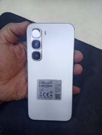 هون 60برو جهاز مكفول فقط طخات بشاصي سعر 150ذاكره 256 07710081480