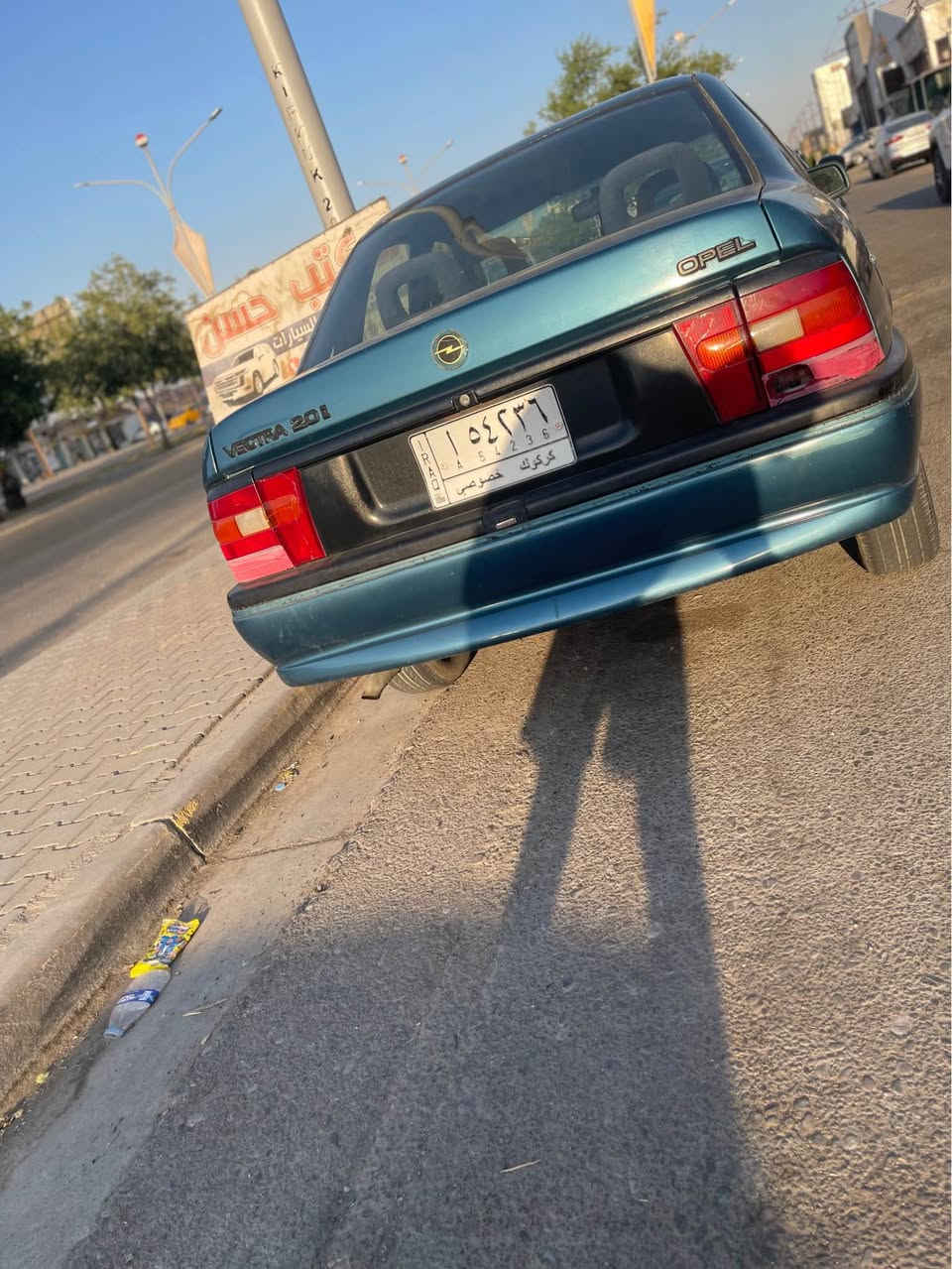 اوبل فكترا موديل 1993 مشروع وطني بطاقة رقم كركوك بانزين بيه حجم 20 كير عادي بدون معجون وبدون ضربه كير محرك شرط صدر تايرات دبلات كله جديد كهربائيات كله شغالة

السعر 40 
عنواني كركوك 
*********** كركوك, العراق
