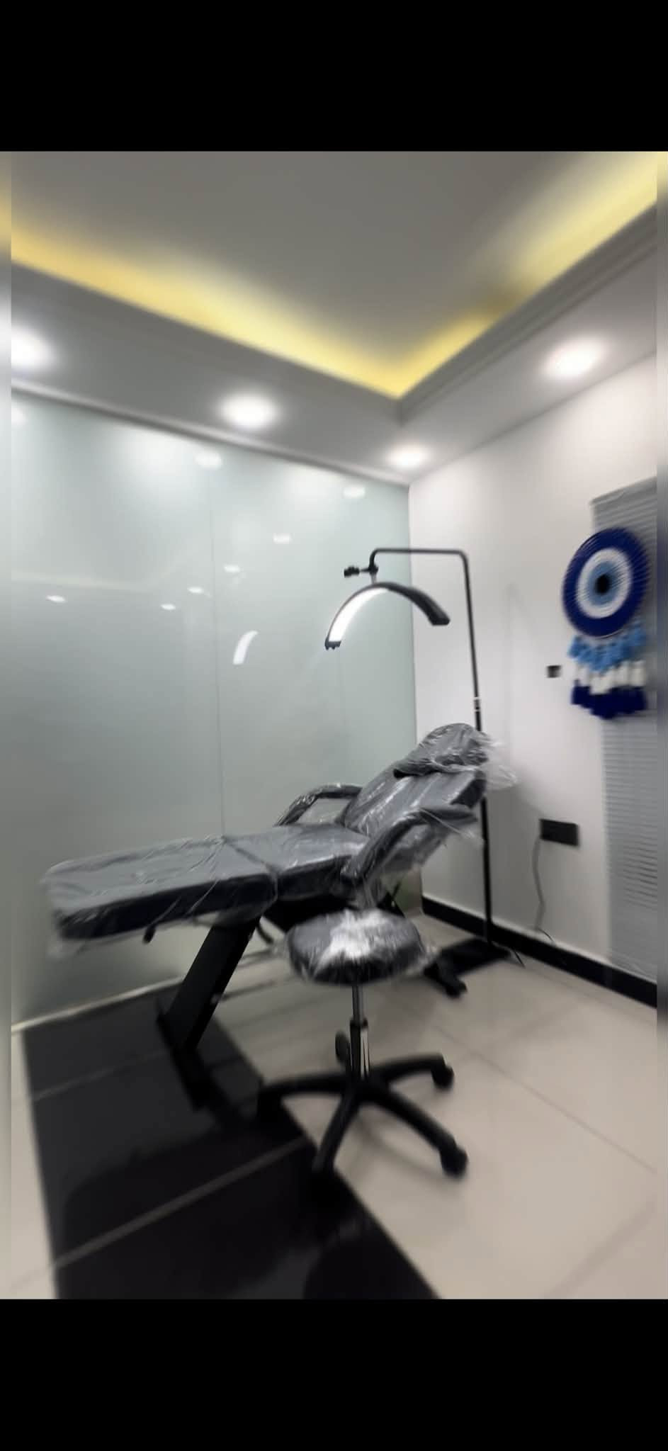 سعر جدا مناسب سبا كامل للبيع للي يحب يتواصل على الواتساب ***********

نص مكتوب في الصور:
- 6 نيسان، 2024
- 4:13 ص