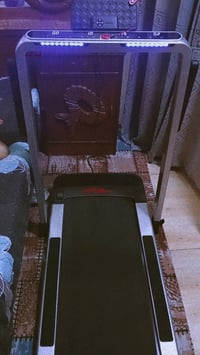 جهاز جري • نظيف • قوي يتحمّل