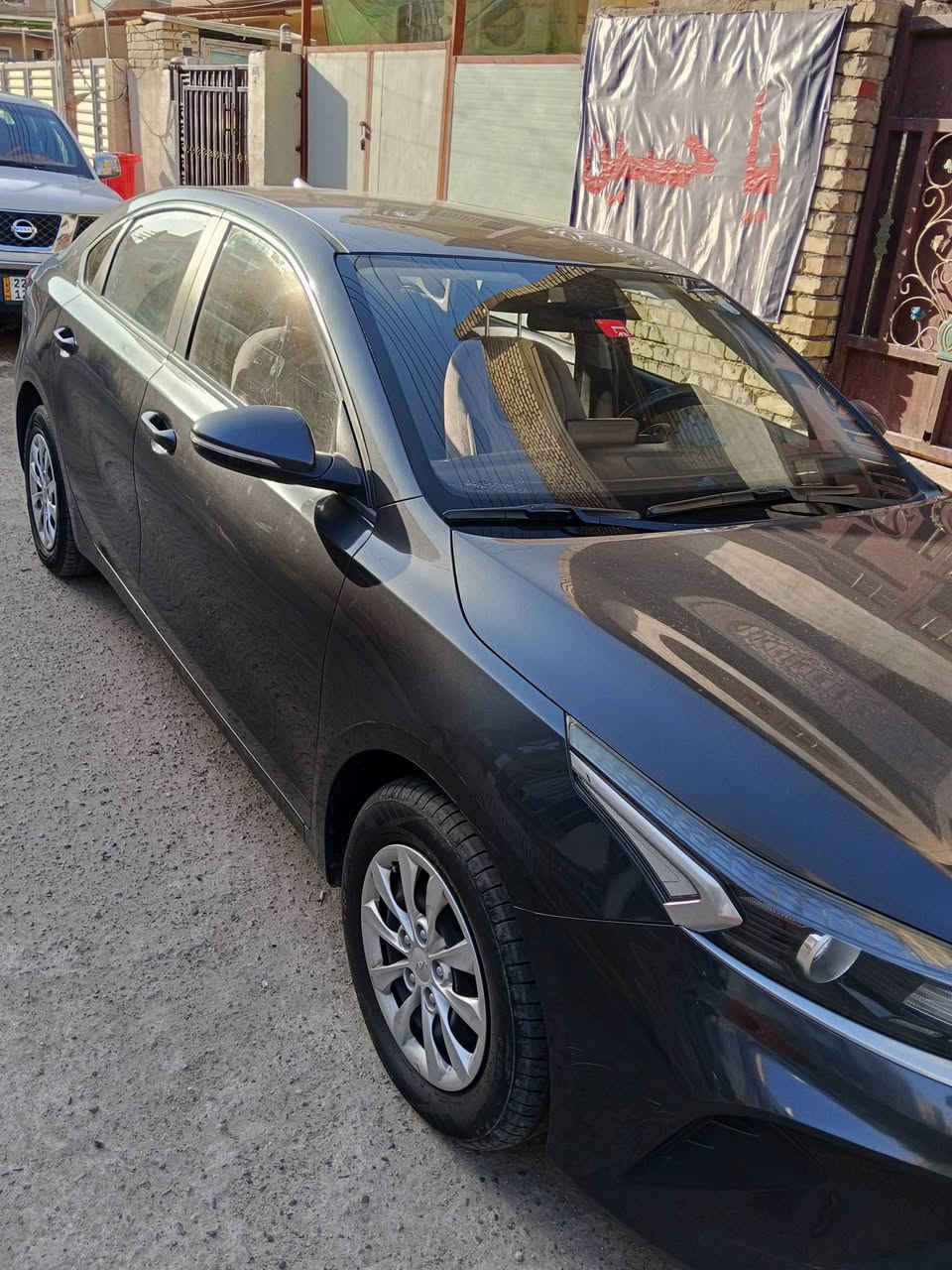 كيا سيراتو 2022 بيهة اربع قطع صبغ فقط  صفحة الايمن ضربه باب السائق
رقم اربيل 

المواصفات

مكينة 1600 دووش

فوول تحكم ستيرن
شاشة كبيرة 
كامرا خلفيه
UBS
 قطعتين تبريد
3 وضعيات قيادة

اللاستفسار ***********
