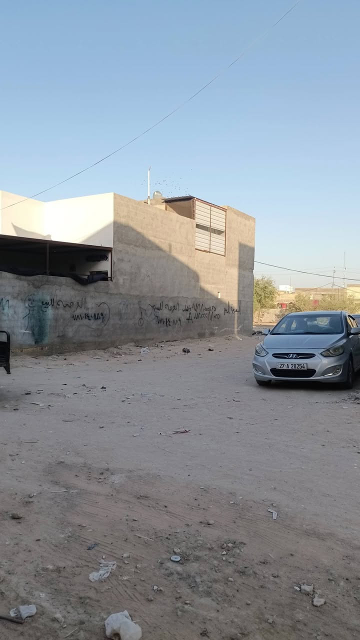 عرصة للبيع مساحه 200 م. شارع القوسي داخل فرع المستوصف المجاور لمجموعة شبر للاثاث السعر 23 مليون للاستفسار التواصل على الرقم التالي *********** يوجد واتساب
