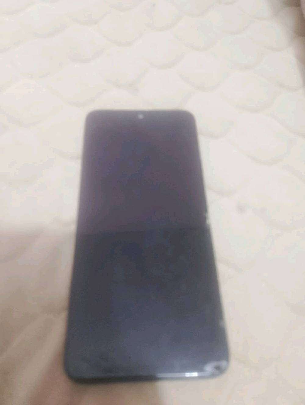 تلفون هونر X7b البطاريه 6000 بدل شاشه ذاكره 256  يشغل بوبجي 60 افريم السعر 170 وبيه مجال مكاني بغداد المحموديه التواصل ***********  واتساب فقط