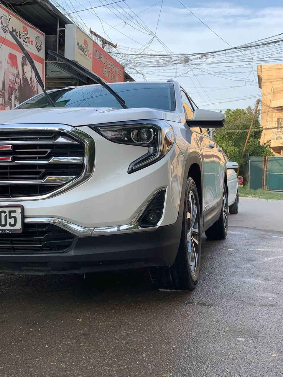 جمسي تيران GMC
موديل 2020 

محرك 2000 تيربو 

رقم اربيل الجديد 

مواصفات SLT فول بس بدون فتحه 

سيارة نظيفة جدا مداريها 

حادثها بابتين جهة السايق فقط 

 

مكاني بغداد 

السعر 180 

للاستفسار ***********
