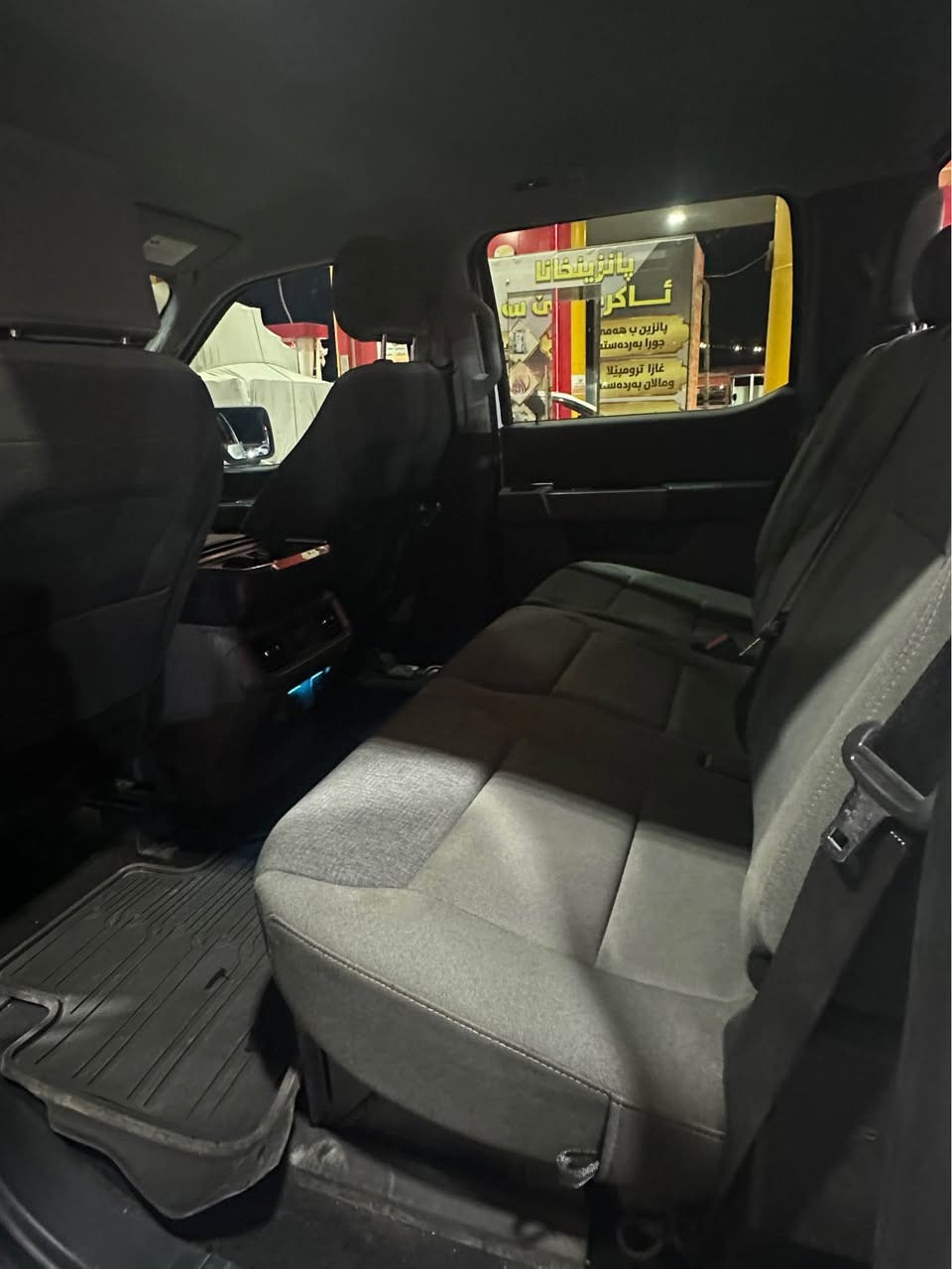 فورد f150 لارياد 
موديل ٢٠٢٤ فول 
سعر ٢٥٨
تيل *********** واتساب فايبر كورك موجود
وارد امريكي محرك v8 سلند 5.0مواصفات xlt شاشه جبير كاميره خلفي بسمه وشخال عن بعد كشنات كهرباي كشنات تتفيه بريك بصمه تبريدكاميرات خلفي٣٦٠ امامي خلفي وجانيبات اشايرمريات رادار جانيبات رادر امامي حساس خلفي لايتات ليدزينون ويل كرووم تحكم ستيرن تحديد سرعه فورويل يعني دبل اكسل بدي صغير باب طويل يعني مرغوب سياره ضرر باب تبديل شريكه فقدجاملغ بوند صبغ بدون تعديل بدون شختات كل شرط ارباك ستيرين برد راجع سيستم مكان سيارة عقرة 
سعر ٢٥٨ 
تيل *********** عنوان عقرة اكر, نينوى
