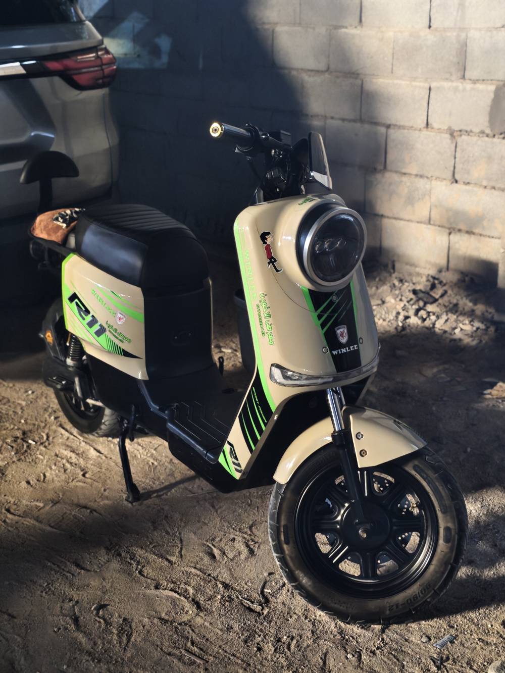 R11 • ٥٥كم • ٥ بطاريات ٦٤فولت