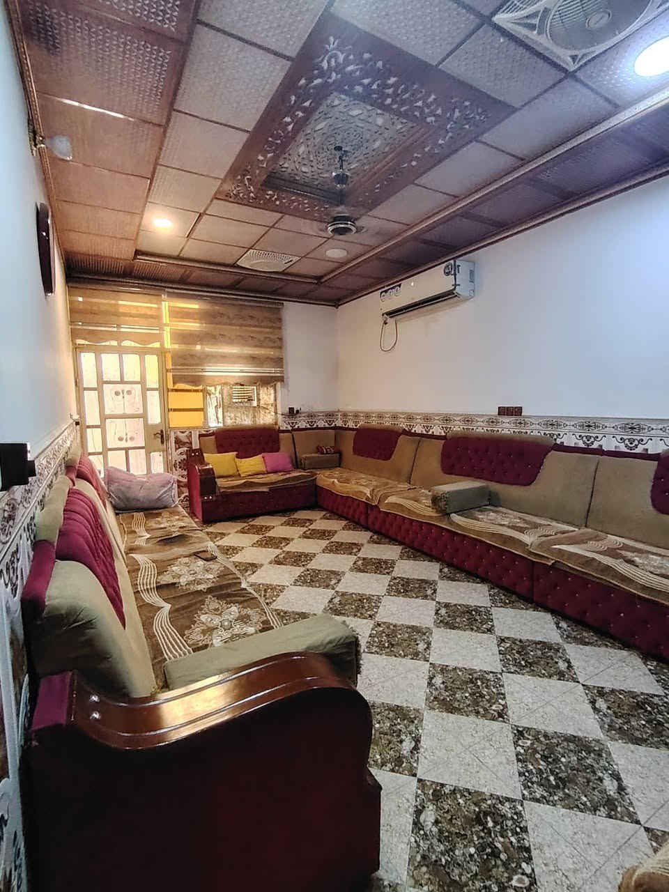 بيت سبعه نيسان طابو زراعي بسمي محول سند بي بسمي  قاطين  ***********
