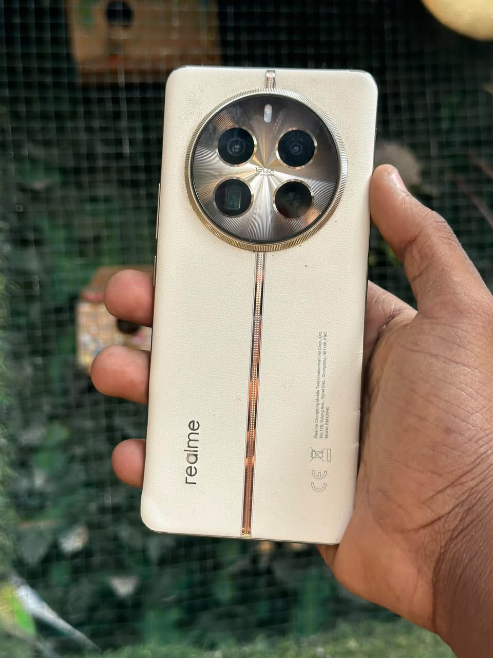 📱 للبيع او المراوس
Realme 12 Pro+ 5g

🔹 الرام: 12GB

🔹 الذاكرة: 512GB

🔹 البطارية: جيدة 🔋

🔹 الجهاز استخدام وحالته العامة جيدة

🔹 الكارتون والشاحن الأصلي موجودات ✅

🔹 الشاشة مستبدلة بشاشة تفصيخ أصلية

🔹 الشاشة بيها فطر موضح امامك بالصورة /واللمس شغال وما بيه أي تأثير على الاستخدام

💰 السعر: 280 وقابل للتفاوض 

📍المكان : كربلاء حي العامل 

📞 التواصل : ***********
