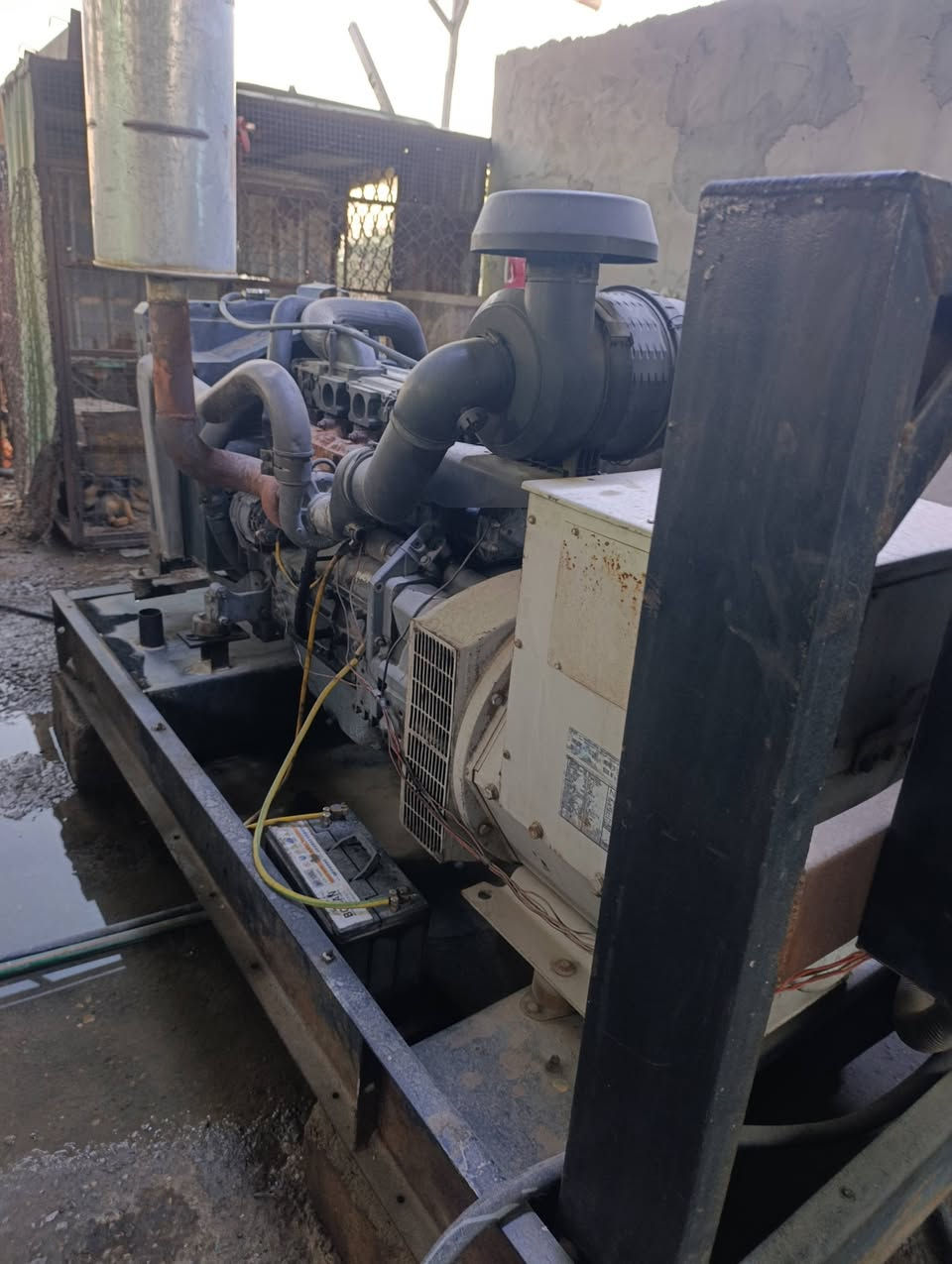 ⚡ مولدة دويز ألماني 1013 للبيع 

رأس التوليد: ستامفورد (Stamford) بقدرة 120 KVA

 المحرك فيه تبخير (الفحص والتجربة في الموقع)

📍الموقع: بغداد - بسماية

رقم التواصل / واتساب: ***********
السعر: 23 ورقه وبيه مجال
