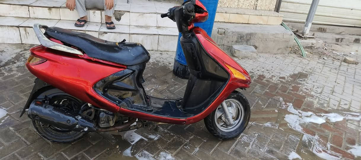 السلام عليكم للبيع فراشة مكينة حاوية نضافة كدام عينك ما بيهة اي نقص السعر 650 وبيهة مجال 

العنوان الديوانية الاسكان مقابل مؤسسة العين  الاتصال على الرقم  ***********
