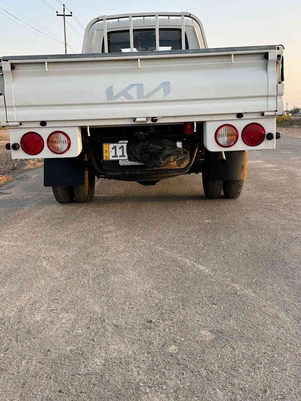 سلام عليكم البيع كيه حمل موديل 21 كفاله عامه رقم بغداد تحويل مباشر بسمي سياره رقم جديد  كير محرك كفاله  سعر 133 التصال ***********
