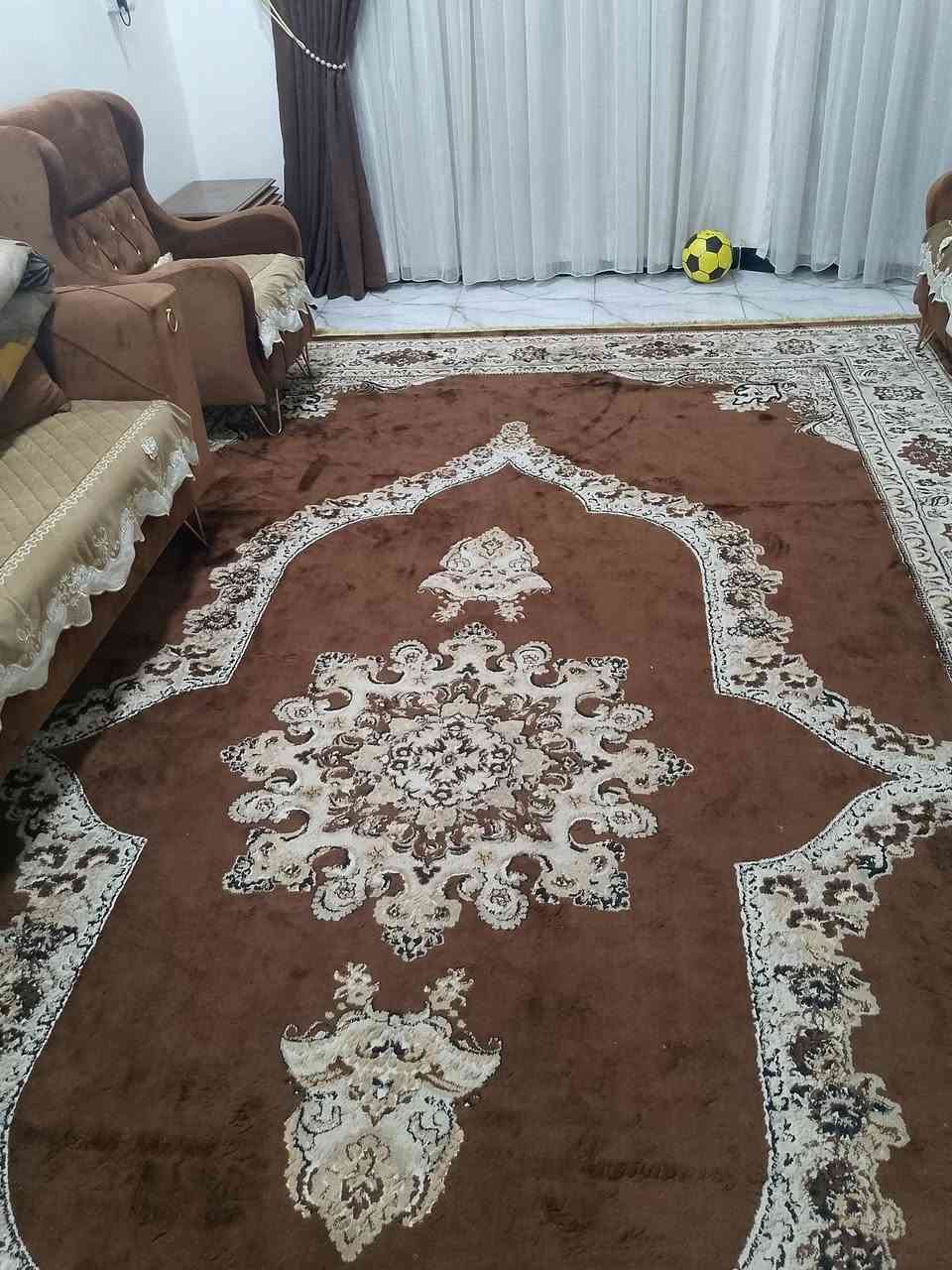 سلام عليكم حبايبي ثلاجه للبيع وزوليه للبيع ثنينهن جديده امانه الله زوليه مشريتها ب225 قياس 5x3 مكاني الكاظميه الطي سعرهن ثنينهن ب250الف رقم الهاتف ***********
