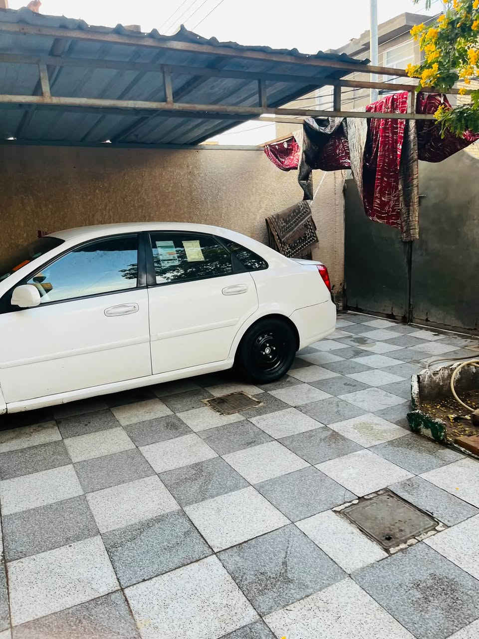 اوبترا • ٢٠١١ • رقم بصره