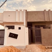 بالند شارع قنبر • ١٠٠م • جاهز للسكن