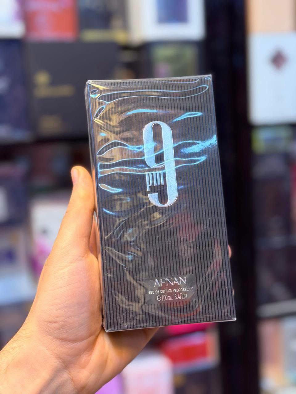 للبيع مجموعه من اقوى العطور ثبات وفوحان وجاذبيه وبأسعار مناسبه جدا ❤️‍🔥🔥😏
عطر لكود براون الاصلي من كرم العطاء بسعر 45 الف فقط 😍 
عطر افنان 9pm  الاصلي بسعر 35 الف فقط 😍 
عطر تراثي بلو الاصلي بسعر 43 الف فقط 😍 
عطر ريل ريف الاصلي من افنان بسعر 45 الف فقط 😍 
متوفر خدمه توصيل لجميع محافظات العراق 
رقم الهاتف ***********
