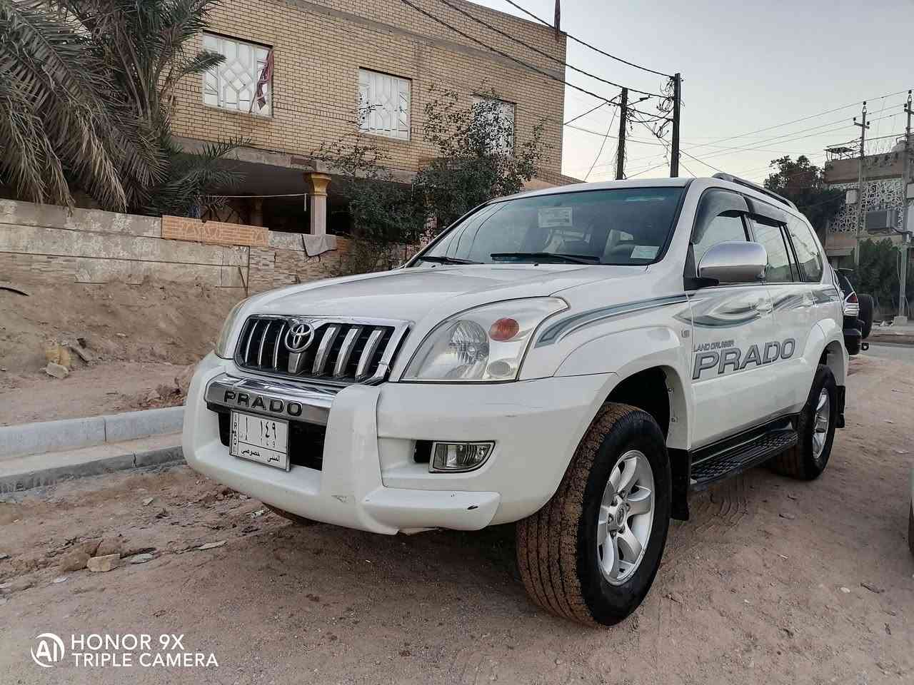 السلام عليكم
سيارة برادو 2009  مثنى للبيع.. السعر المطلوب 170 ورقه رقم مميز نظيفه محرك مفتوح
للتواصل ***********

نص مكتوب في الصور:
- AI HONOR 9X
- TRIPLE CAMERA
- HONOR 9X