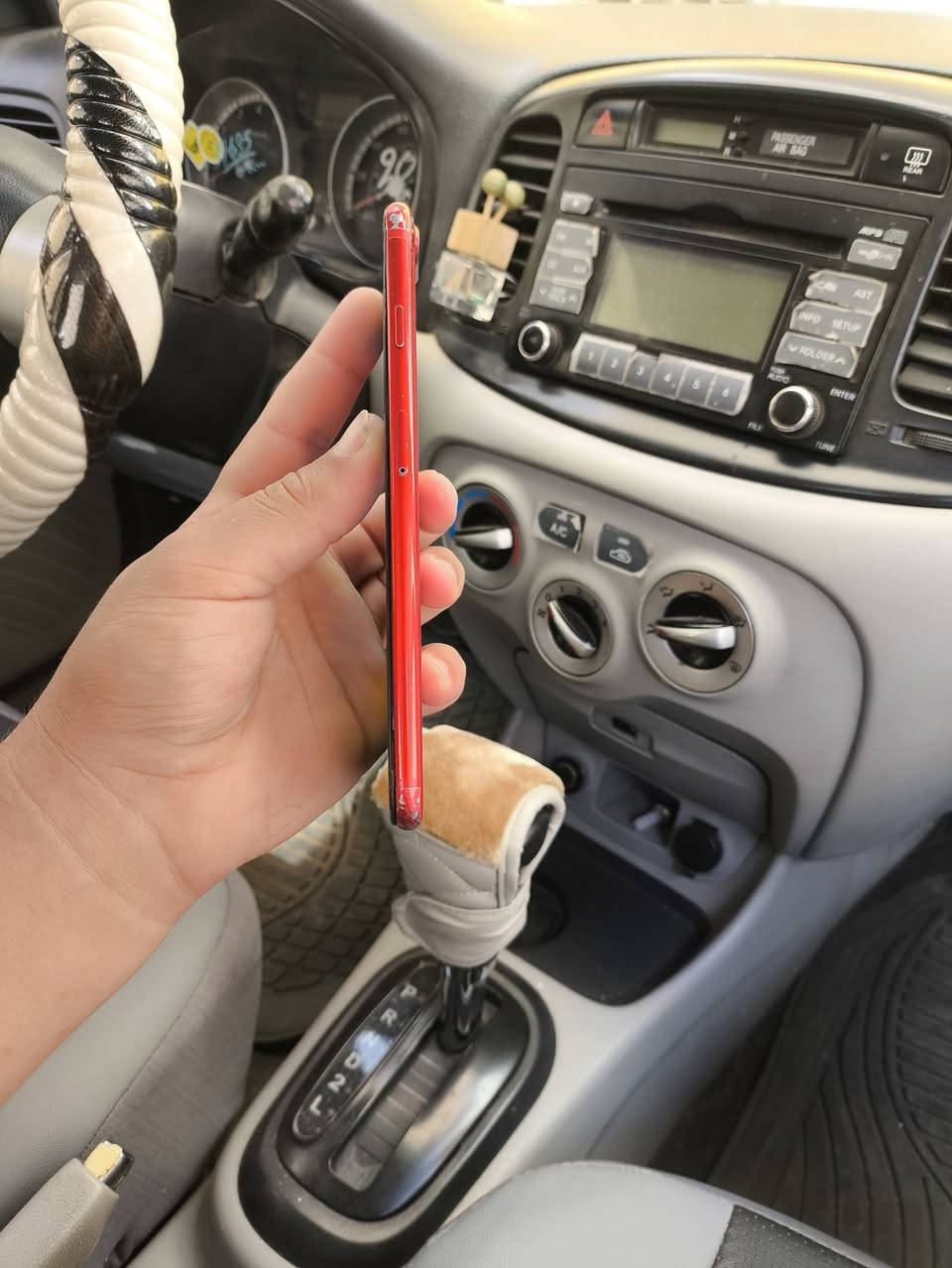 📱 ايفون 8 بلس | 64GB
💰 السعر: 55 ألف — قفلة

🔋 البطارية: 100%

📌 مواصفات الجهاز: • سيم  ما يشتغل
• صوت شغال وواضح 🔊
• كاميرا X1  ما تشتغل
• كاميرا X2 ✅ شغالة طبيعي
• الهزازات شغالات طبيعي
• الشاشة: بلادي — ثلث خيارات
• 🎮 ببجي 60 فريم
• Wi-Fi والشبكات شغالات طبيعي
• الدكمة ما تشتغل

📍 الموقع: الموصل – الأيسر

📞 التواصل: خاص أو اتصال مباشر
***********
