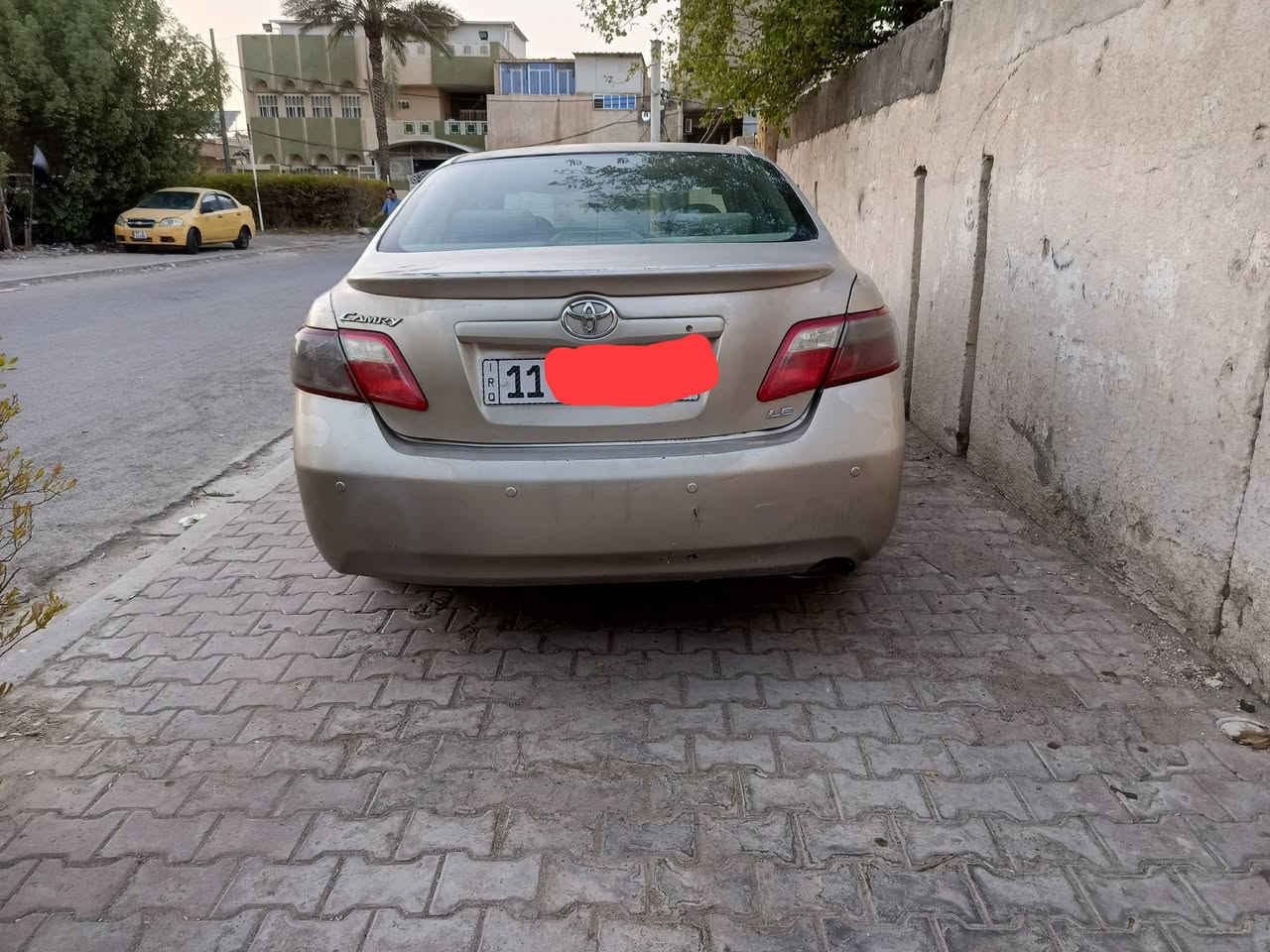 السلام عليكم من رخصه الادمن مدير الجروب كامري 2007 محرك 2400 باسم السياره رقم بغداد الدولي سياره ماشيه 176 قابله للزياده صدر خير من الله كير خير من الله  كشنات على البلاد السياره فتحه تحكم السيرن كوشن كهربائي السائق سياره سنويه ساقطه بشهر الرابع بس رقم جديد السياره حادثه شامله خلفي بيها اربع قطع صبوخ ابيعه حزام اخواننا بس انا ما متواجد على الفيس للاستفسار *********** سعر ٨٣ بها مجال قليل

