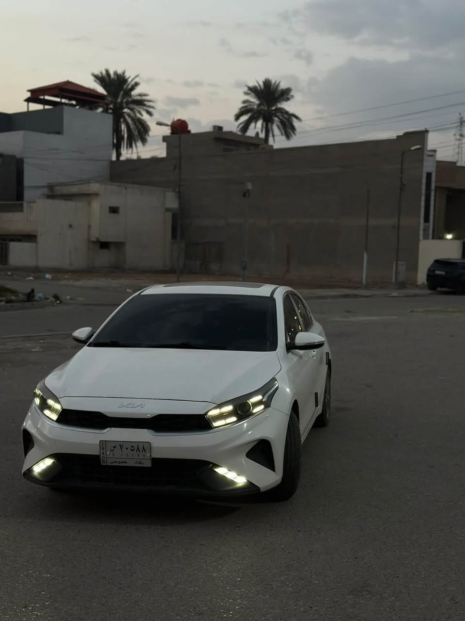 كيا سيراتو موديل 2022 خليجي
سياره نظيفه جدا جاهزه مابيه اي نقص
مكينه 1600 دوش فتحه شاشه كامره حساس

صار بيها طخه بالباب الخلفي عندي صورته
بدلته شركة نفس اللون بلادي
فقط هاي الباقي مكفول سونار موجود
مكاني بغداد زيونه 
السعر 145 ورقه للاتصال ***********
