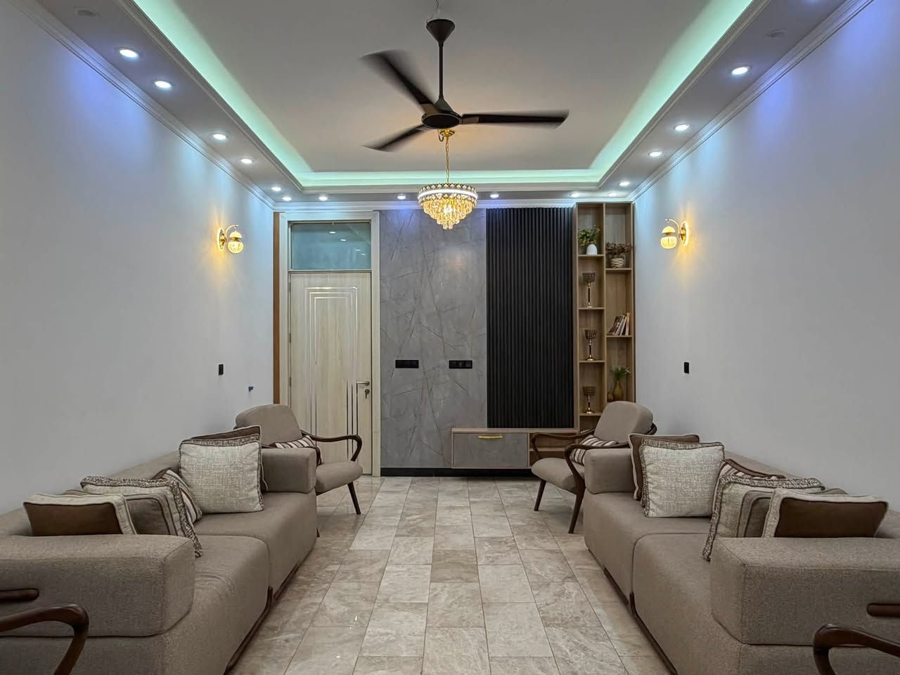 🏠 / دار للبيع مساحه ٢٠٠ م طابو صرف

                 واجهه ١٠ م / نزال ٢٠ م 

🧱 بناء حديث درجه أولى 

الطابق الاول / مطبخ . أستقبال . هول . غرفتين . مجمع صحيات . كراج 

الطابق الثاني / غرفتين . هول . صحيات

🌎 الموقع / الكرامه قرب مطعم كنتاكي هاوس

للأستفسار أكثر مراجعة مكتب 
#عقارات_أراضي_بابل_الخضراءللمقاولات العامه والتصاميم الهندسية
شارع ٦٠ .. عمود ٣٠٠ .. مقابل أستدارة علي بقلي 
الشيخ حازم 
وسام محمد 
أبو حيدر / ***********

